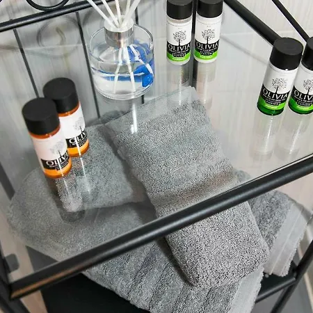 Luxury 65m2 Downtown דירה *